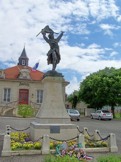 Oorlogsmonument Saint-Maixant #1