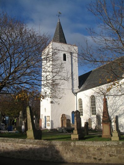 Oorlogsgraven van het Gemenebest Yester Parish Churchyard