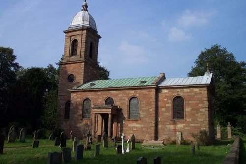 Commonwealth War Graves St. Mary Churchyard