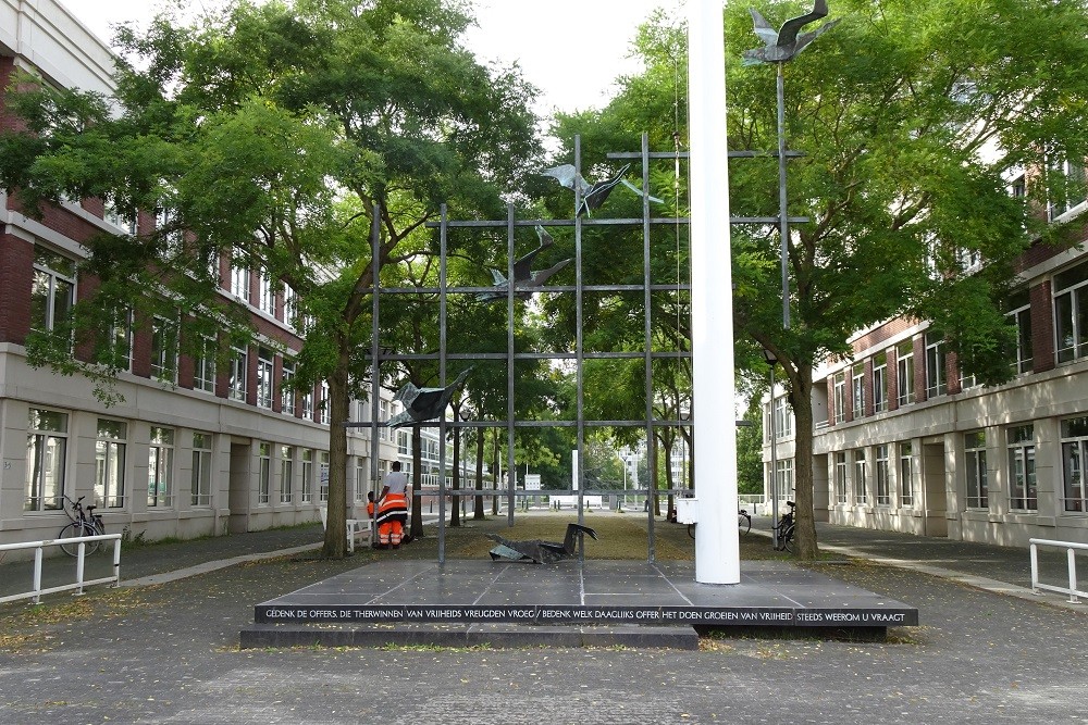 Het Irenemonument Den Haag #1