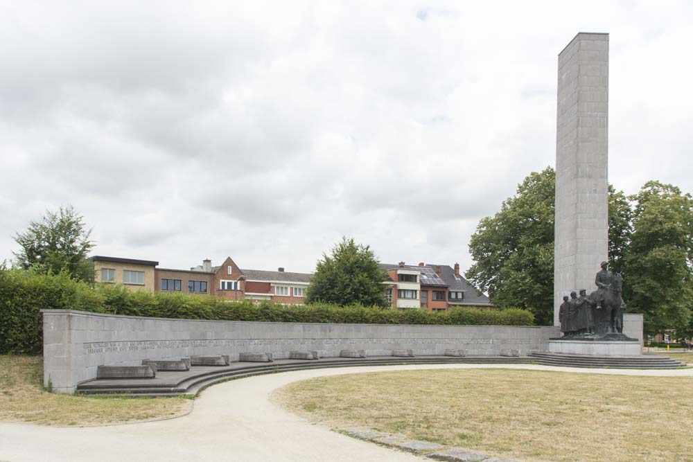 Monument voor de Leieslag Kortrijk