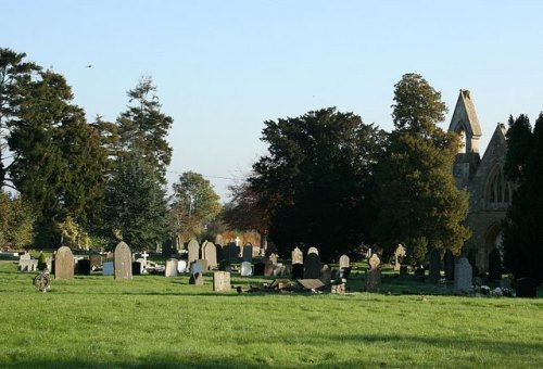 Commonwealth War Graves Bradford on Avon Cemetery #1