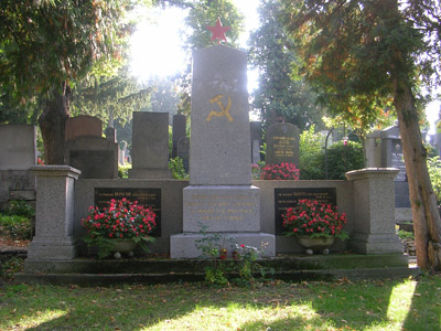 Collective Grave Soviet Soldiers Vienna #1