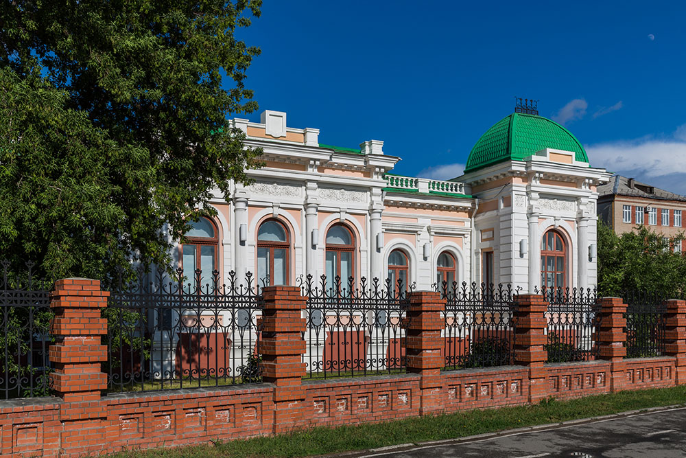 Batushkin Herenhuis (Kolchak Museum)