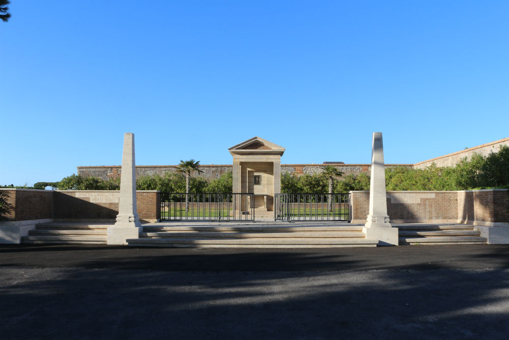 Commonwealth War Cemetery Anzio