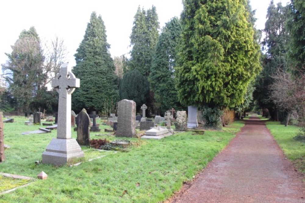 Commonwealth War Graves Llandaff Cemetery