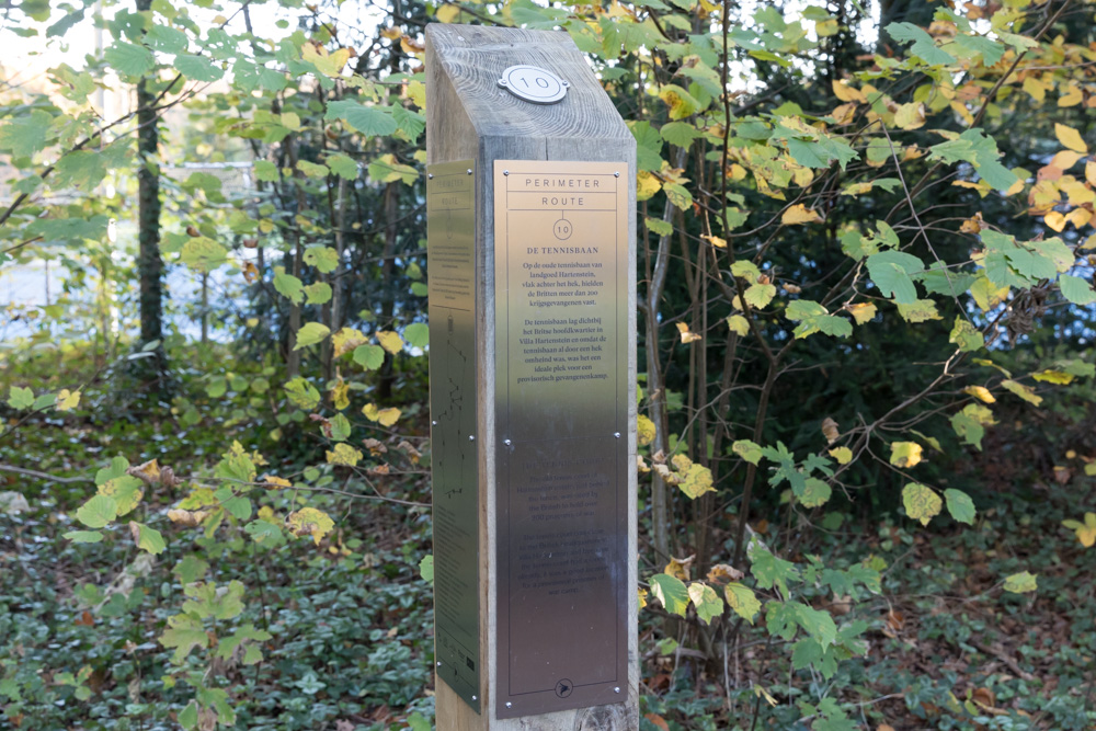 Perimeterroute Marker 10: De Tennisbaan