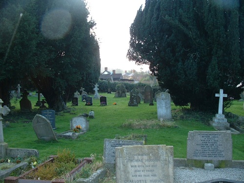 Commonwealth War Graves St George Churchyard