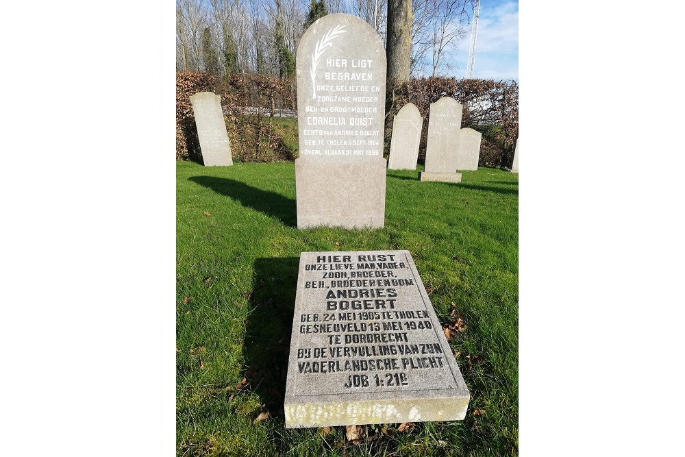 Dutch War Graves Tholen #1