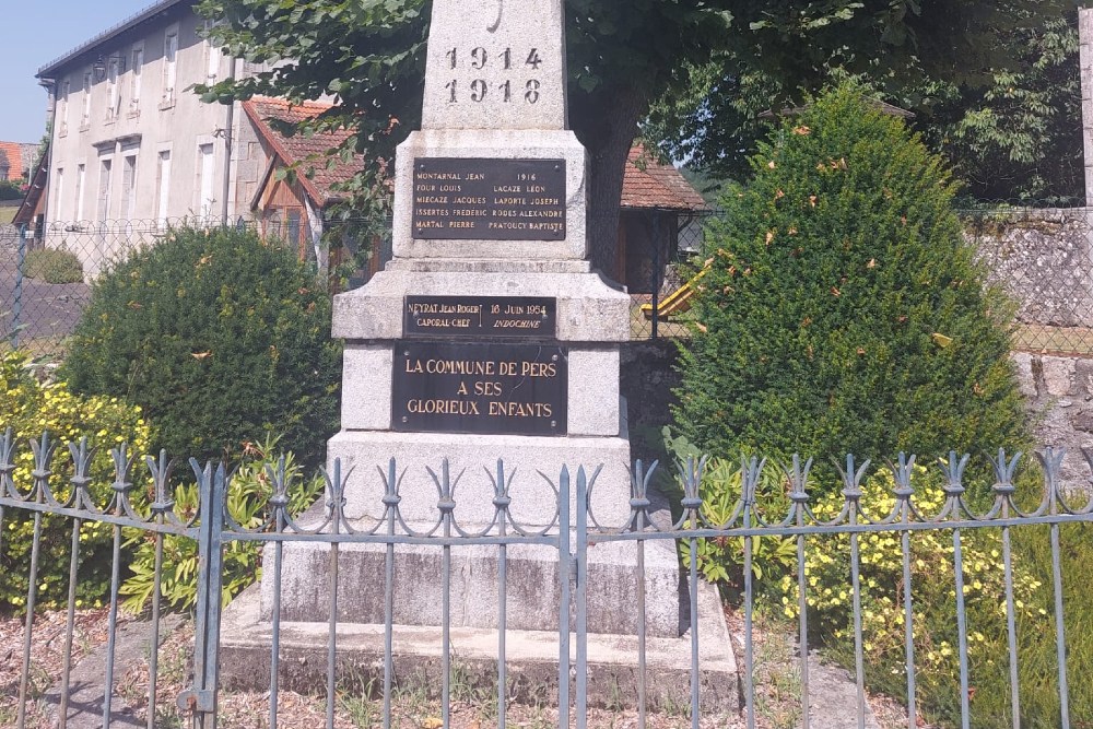 War Memorial  Le Rouget-Pers #3