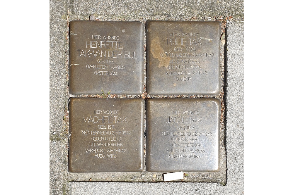 Stolpersteine Van Musschenbroekstraat 123-135 #1