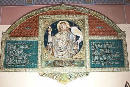 Oorlogsmonument Kerk Niederbronn-les-Bains #1