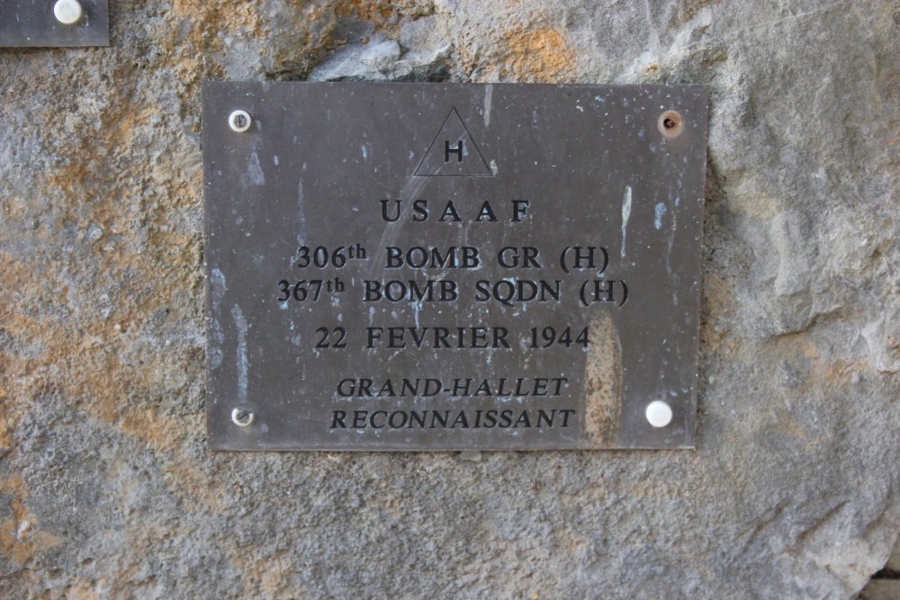 Monument RAF - USAAF Grand-Hallet	 #3