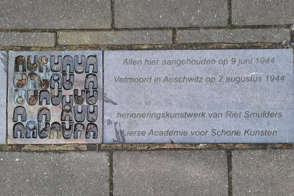Remembrance Stones Pannenhuisstraat 144 #4