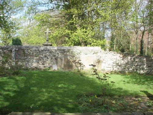 Oorlogsgraf van het Gemenebest Burghwallis Hall Private Burial Ground