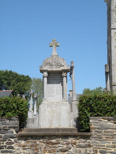 Oorlogsmonument Saint-Aubin-du-Pavail #1