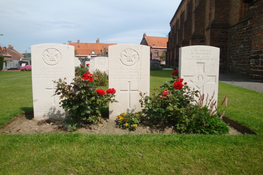 Commonwealth War Graves Dranouter #4