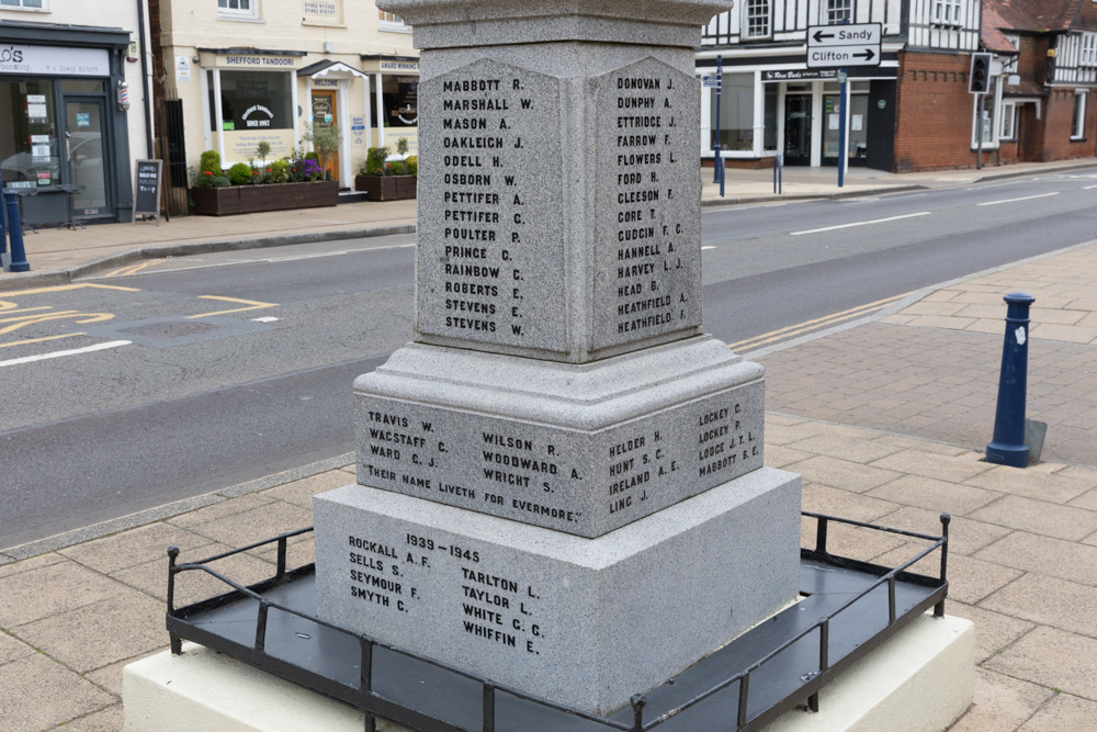 Oorlogsmonument Shefford #3