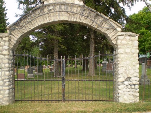 Commonwealth War Grave Sacred Heart Cemetery