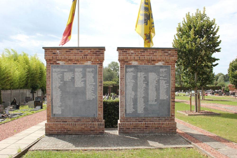 War Memorial Cemetery Wakken #1
