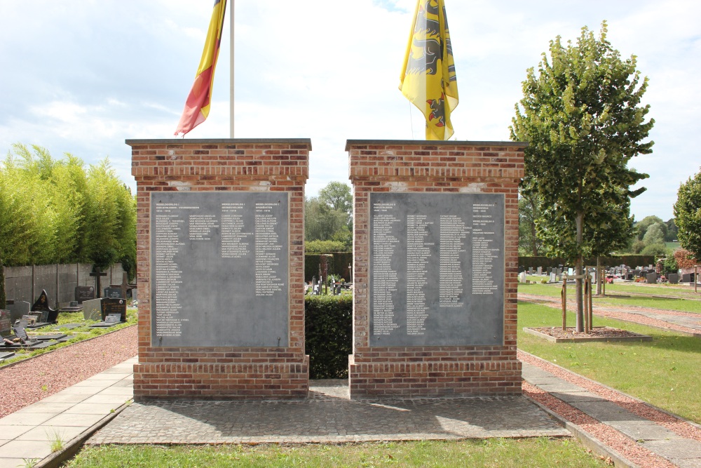 Oorlogsmonument Begraafplaats Wakken