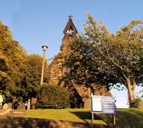 Oorlogsgraven van het Gemenebest St. Thomas Churchyard Extension #1