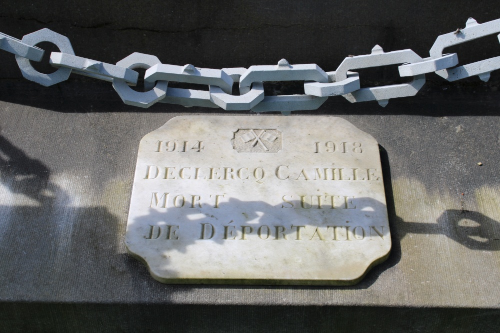 Belgisch Oorlogsgraf Donstiennes #2