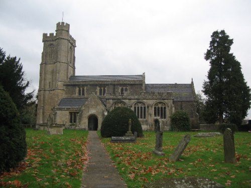 Commonwealth War Grave St. Nicholas Churchyard #1