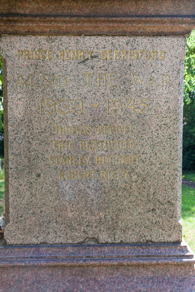 War Memorial Earl Sterndale #4