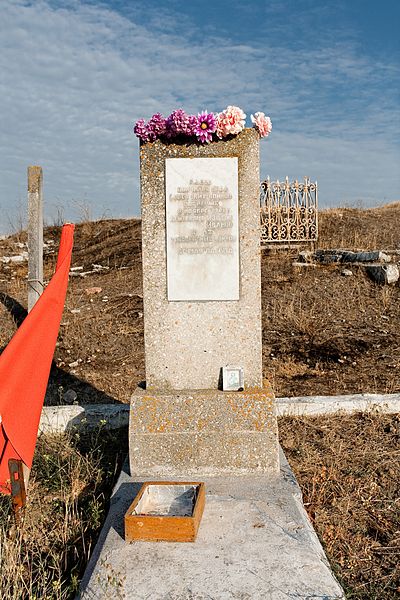 Mass Grave Soviet Soldiers Mithridat Mountain