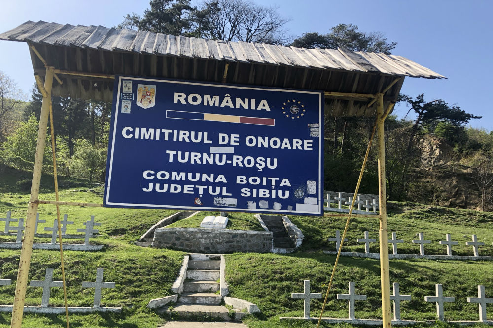 Oorlogsbegraafplaats Cimitirul De Onoare Turnu Rosu Boița #1