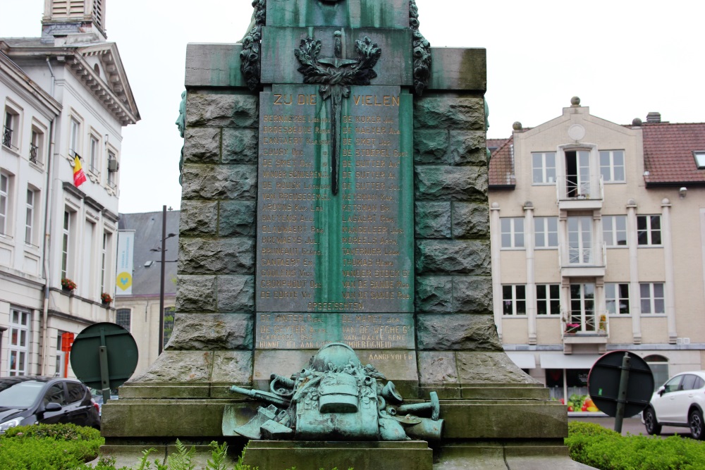 War Memorial Zottegem #4