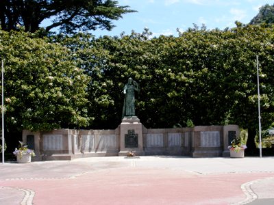 Oorlogsmonument Cherbourg #1