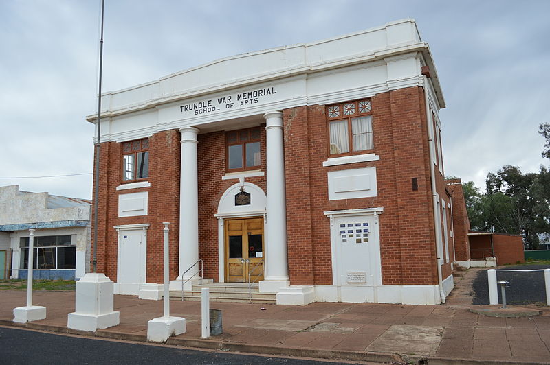 War Memorial Hall Trundle