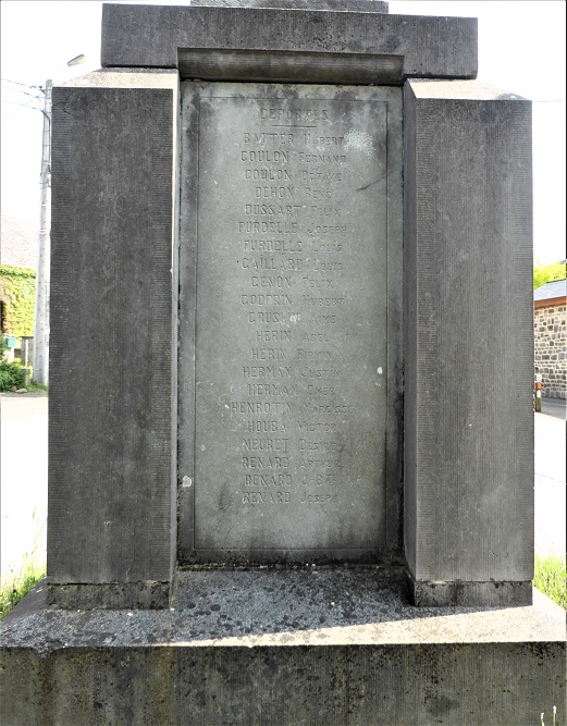 War Memorial Ambly #4