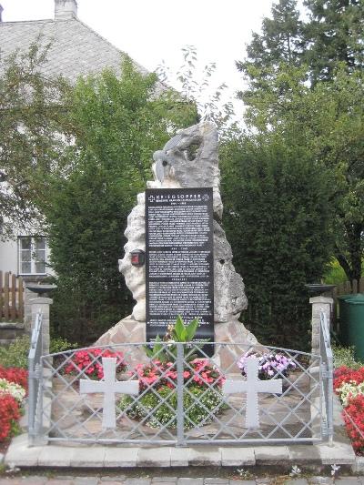 Oorlogsmonument Klausen-Leopoldsdorf #1