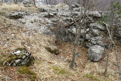 Alpenmuur - Observatiepost Klana