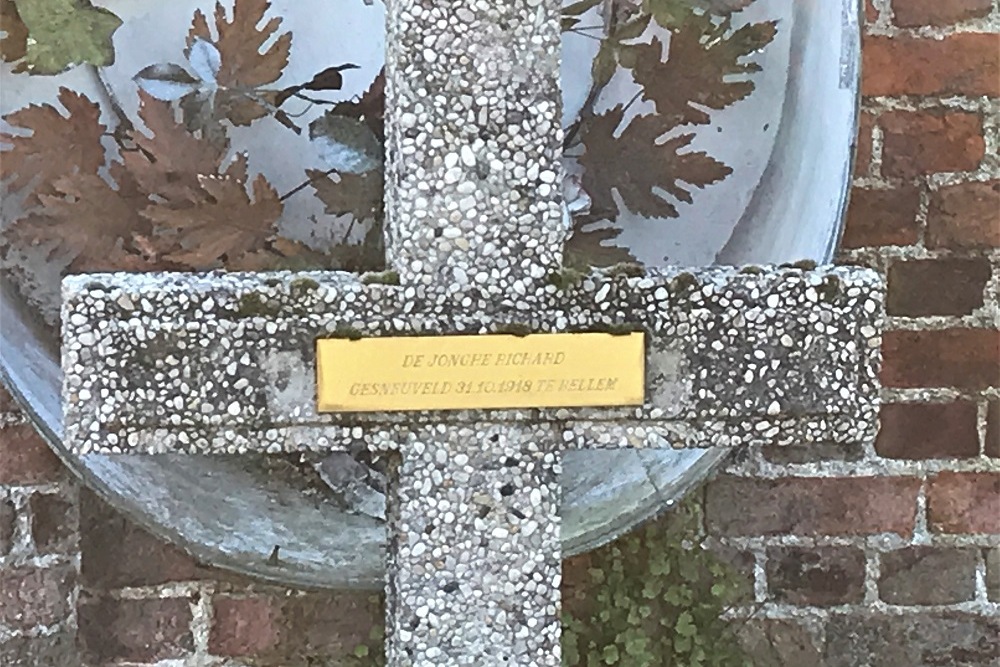 Belgische Oorlogsgraven Nieuwkerken-Waas #4