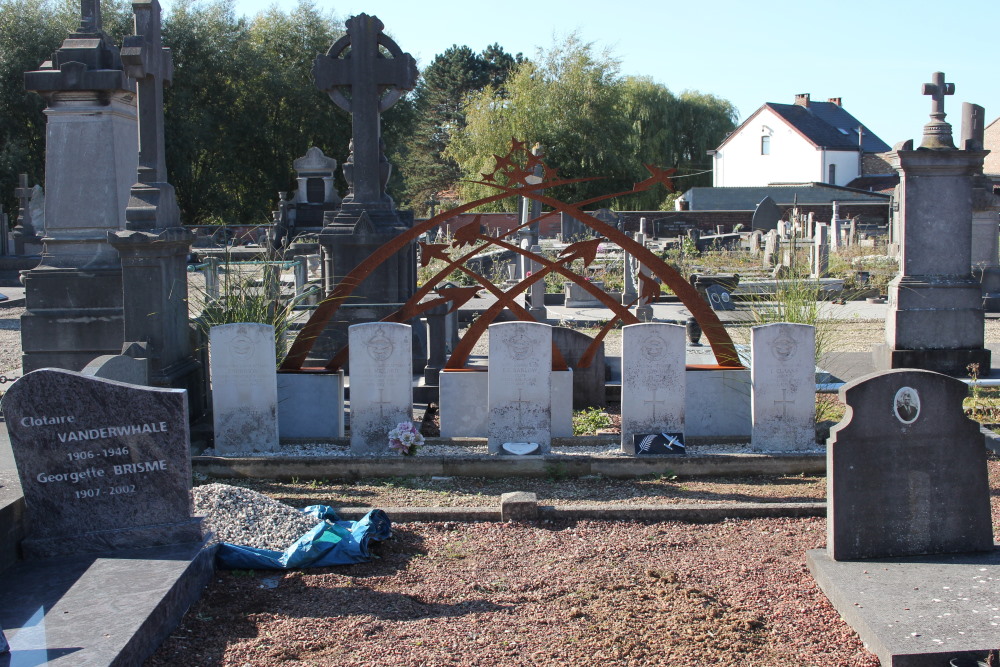Commonwealth War Graves Ecaussinnes d'Enghien #2