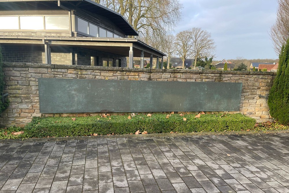 Memorial Legden #1