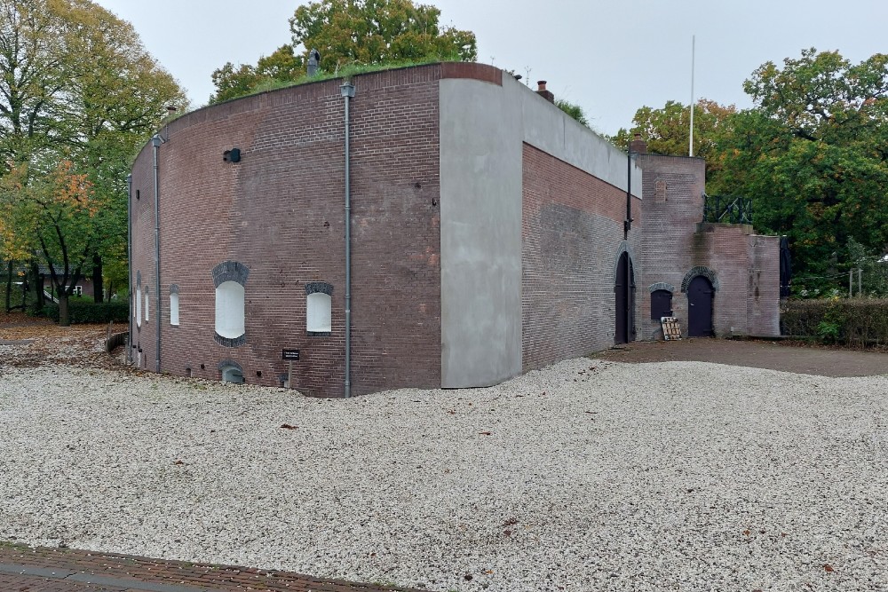 Fort at Jutphaas  - Bombproof quard house #5