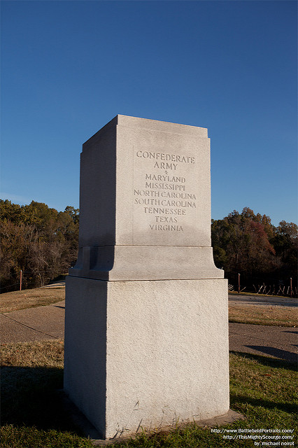Monument Confederate Army