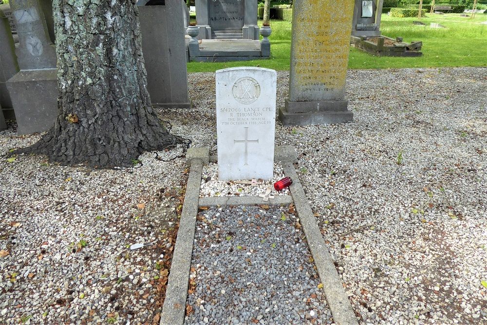Commonwealth War Graves Sint-Niklaas #4
