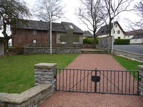 War Memorial Harperscheid #1