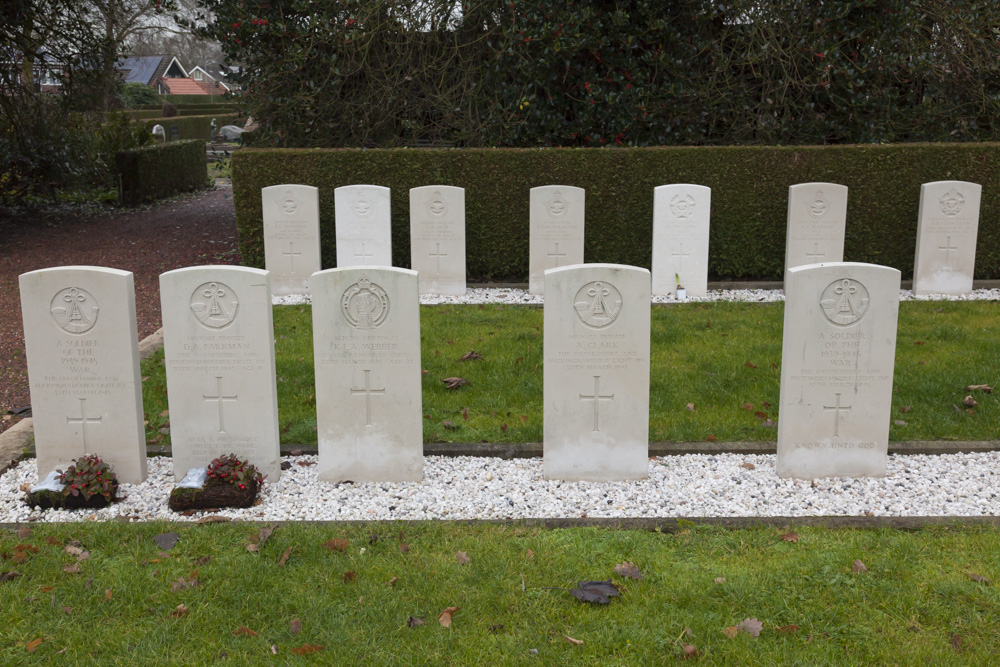 Commonwealth War Graves General Cemetery Winterswijk #4
