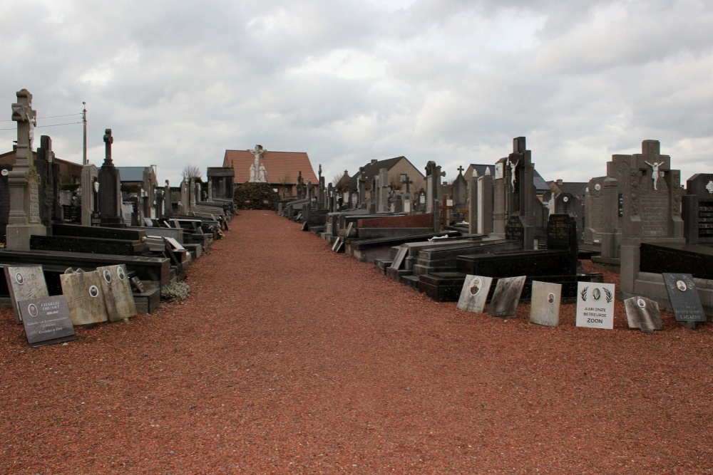 Commemorative Plates War Victims Wijtschate