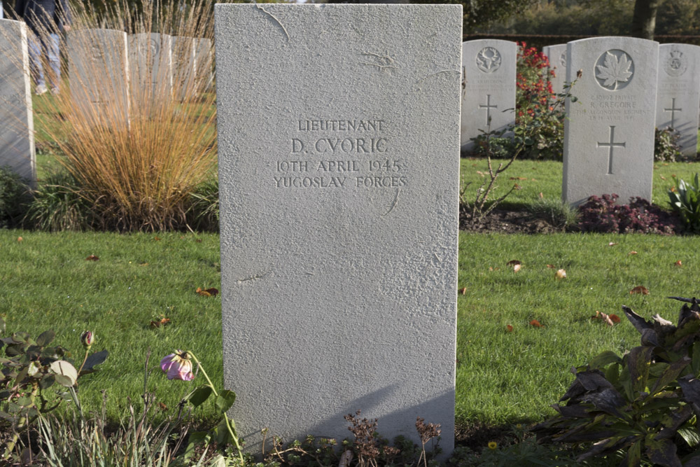 Canadian War Cemetery Groesbeek #4