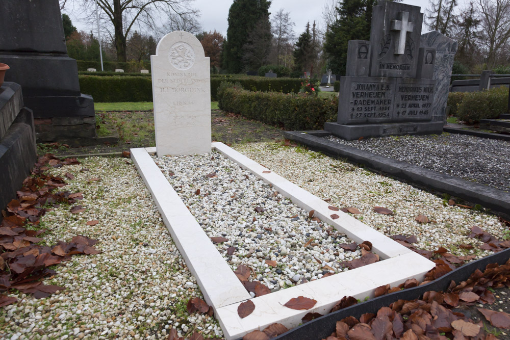 Dutch War Grave Groenlo #2