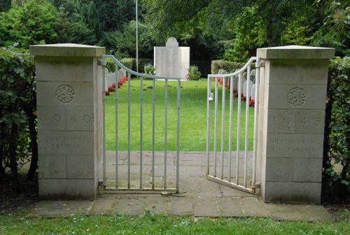 Dutch War Cemetery Lbeck #4