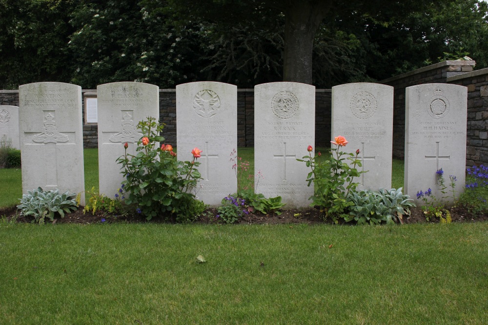 Commonwealth War Cemetery Guemappe #2